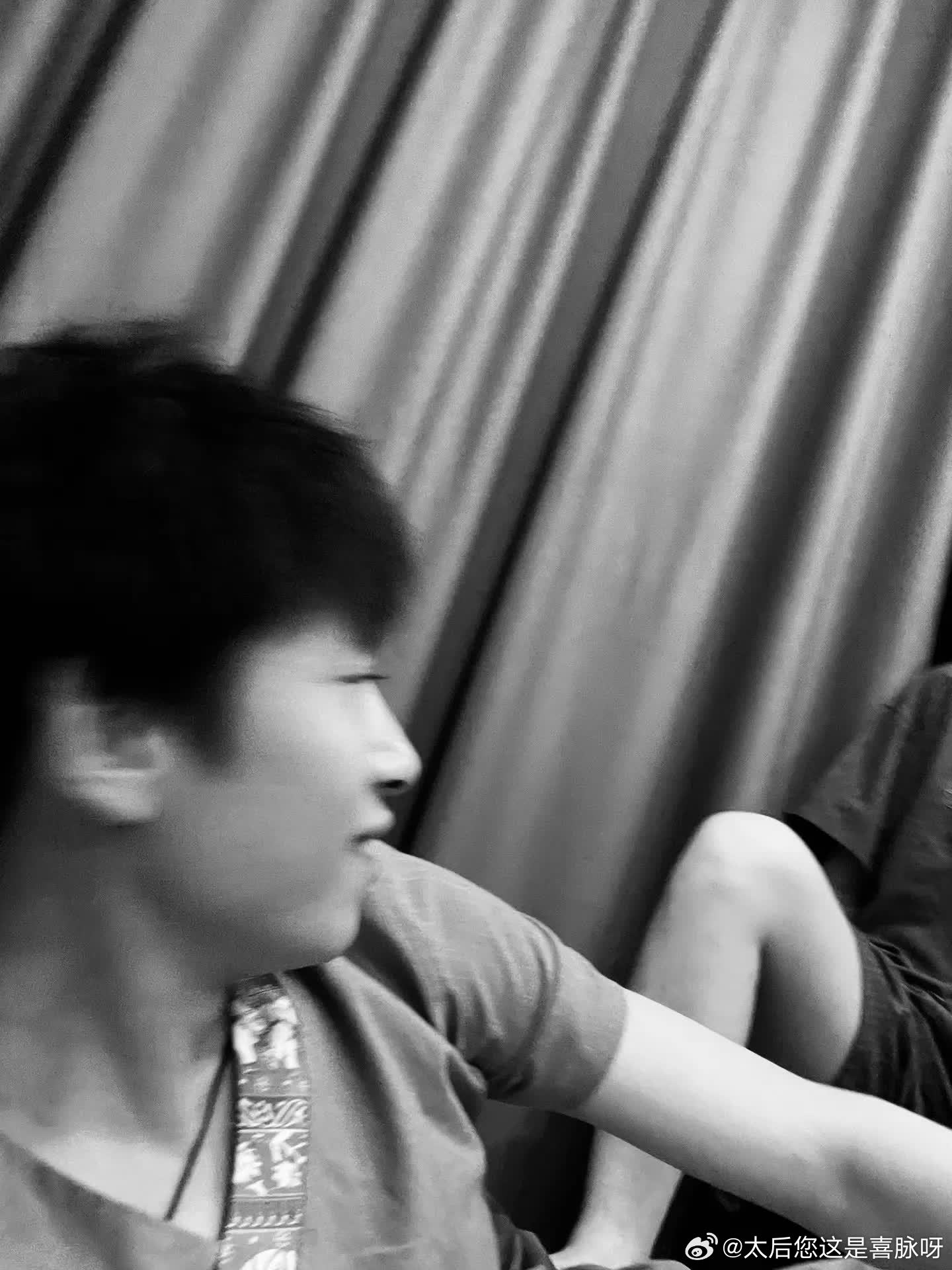 泡脚需要找关系的男人搞笑