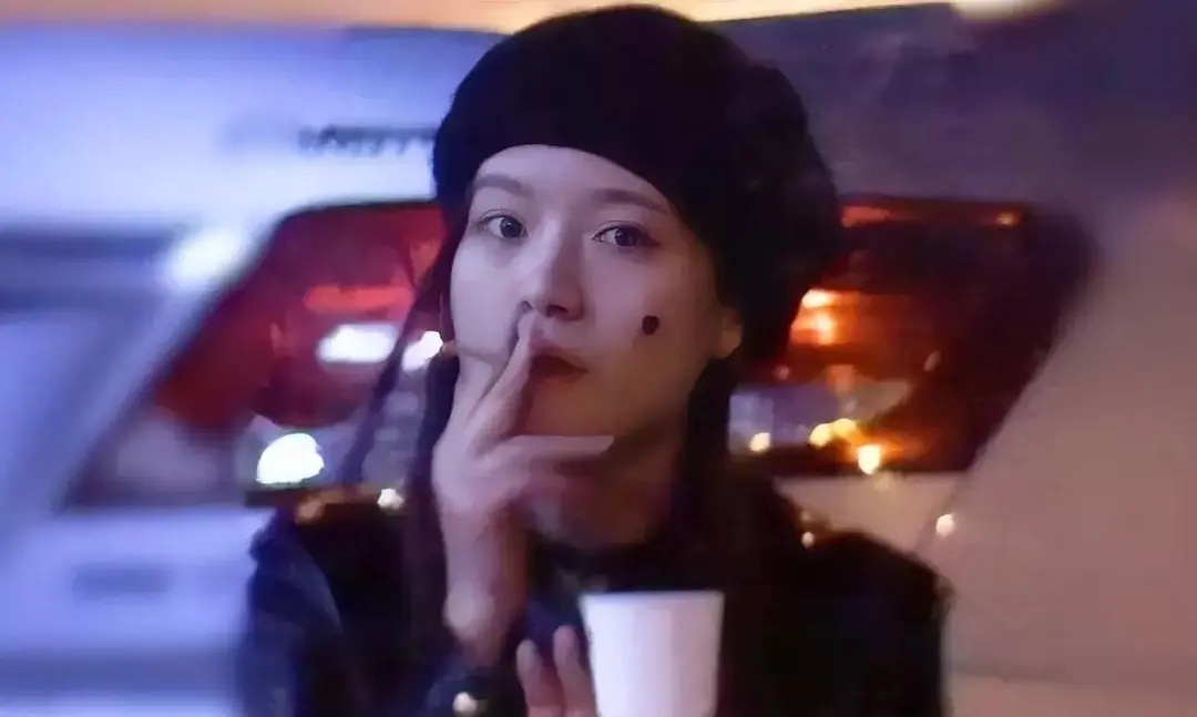 李庚希是不是挺没有什么事业心的？ ​​​