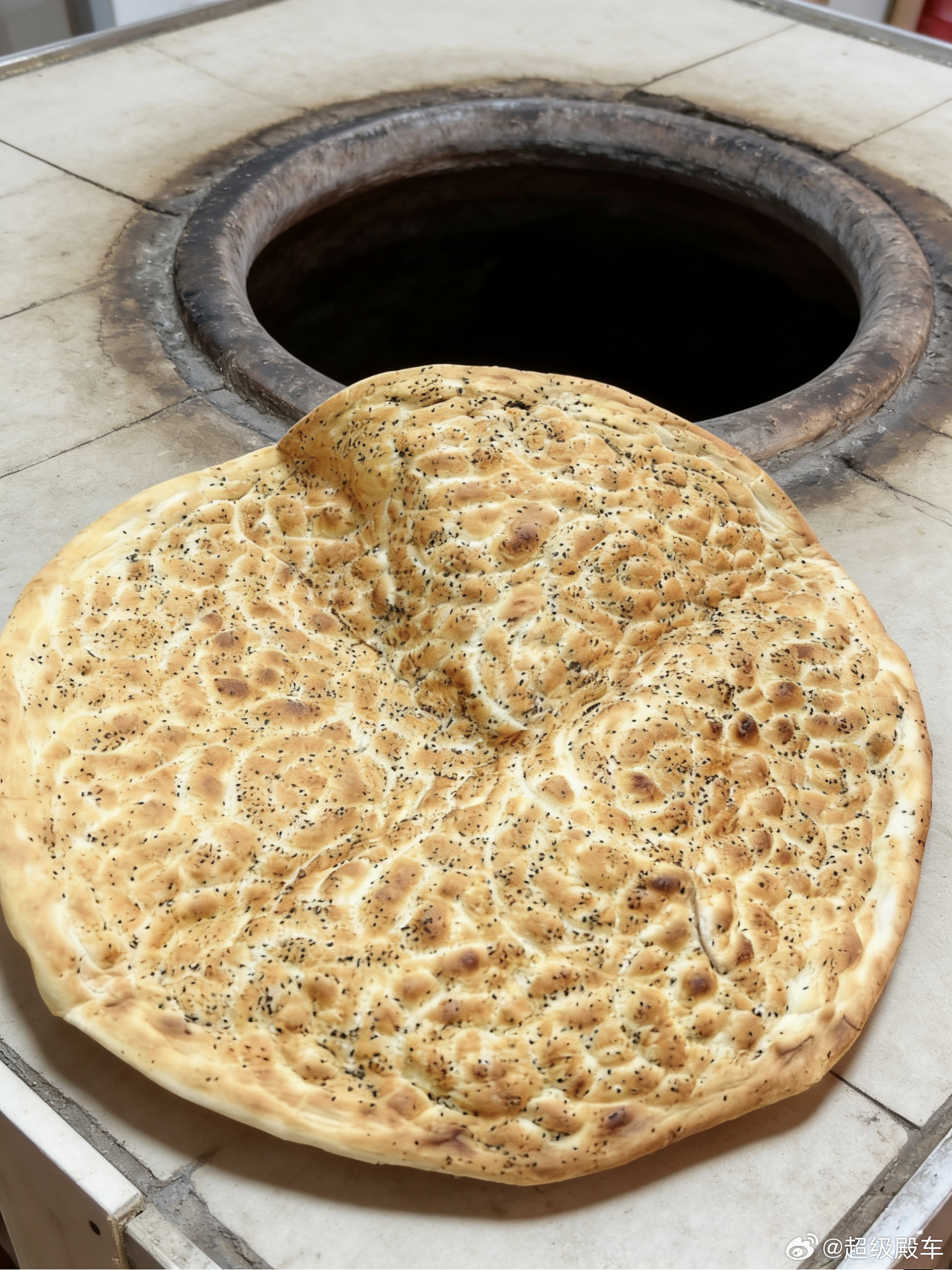 技术靠偷质量靠吹数据靠造销售靠骗责任靠推诉讼靠拖他不懂结构，但他懂虚构。他不懂技