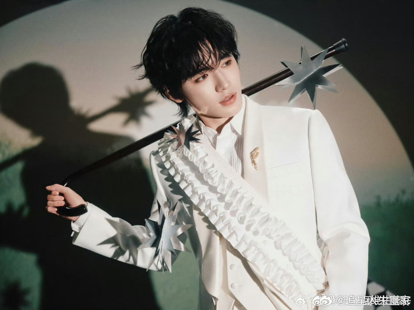 宋亚轩从来不是一个人在直播看这个宋亚轩长得帅，时间久了发现不光人帅，灵魂更是有趣