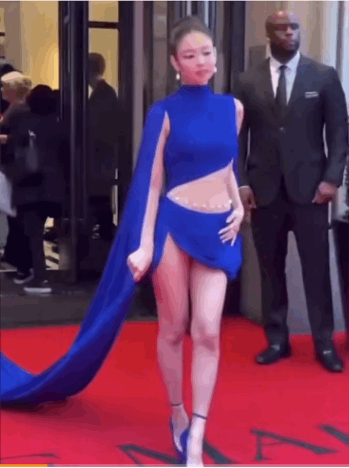 Jennie和Lisa不愧是好姐妹[允悲][允悲] ​​​