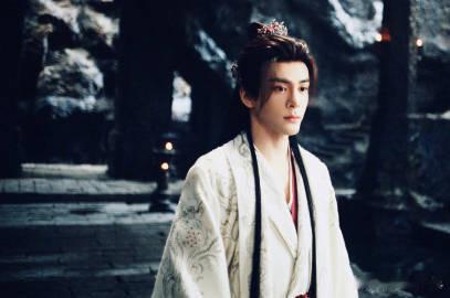 曾舜晞长文感谢与武拾光相遇、 曾舜晞武拾光不说再见少年屠龙终不成龙，武拾光的纯粹