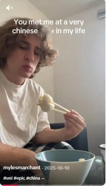 “有点紧张”我第一次变中国人。

这一句简单的感慨，藏着的是跨越山海的热爱，更是