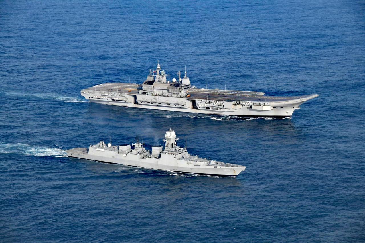 【印度向霍尔木兹海峡以东阿曼湾增派军舰】
据知情人士透露，印度正向阿曼湾和阿拉伯