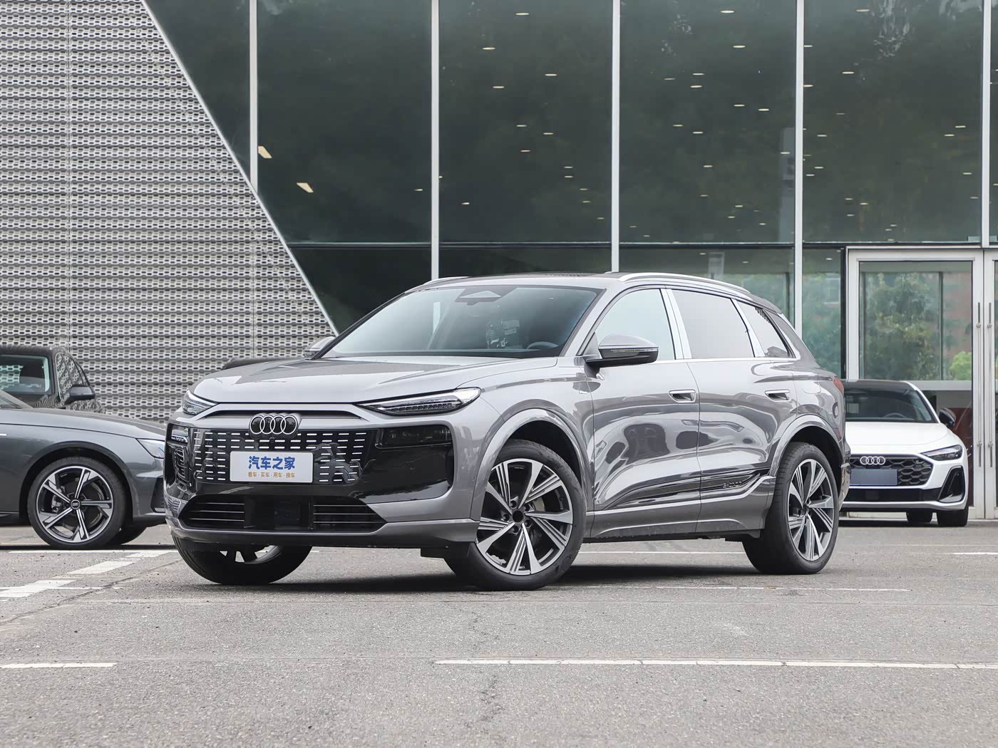 车市观察 网传奥迪Q6L etron 95度磷酸铁锂的版本要卖27万，如果真的这