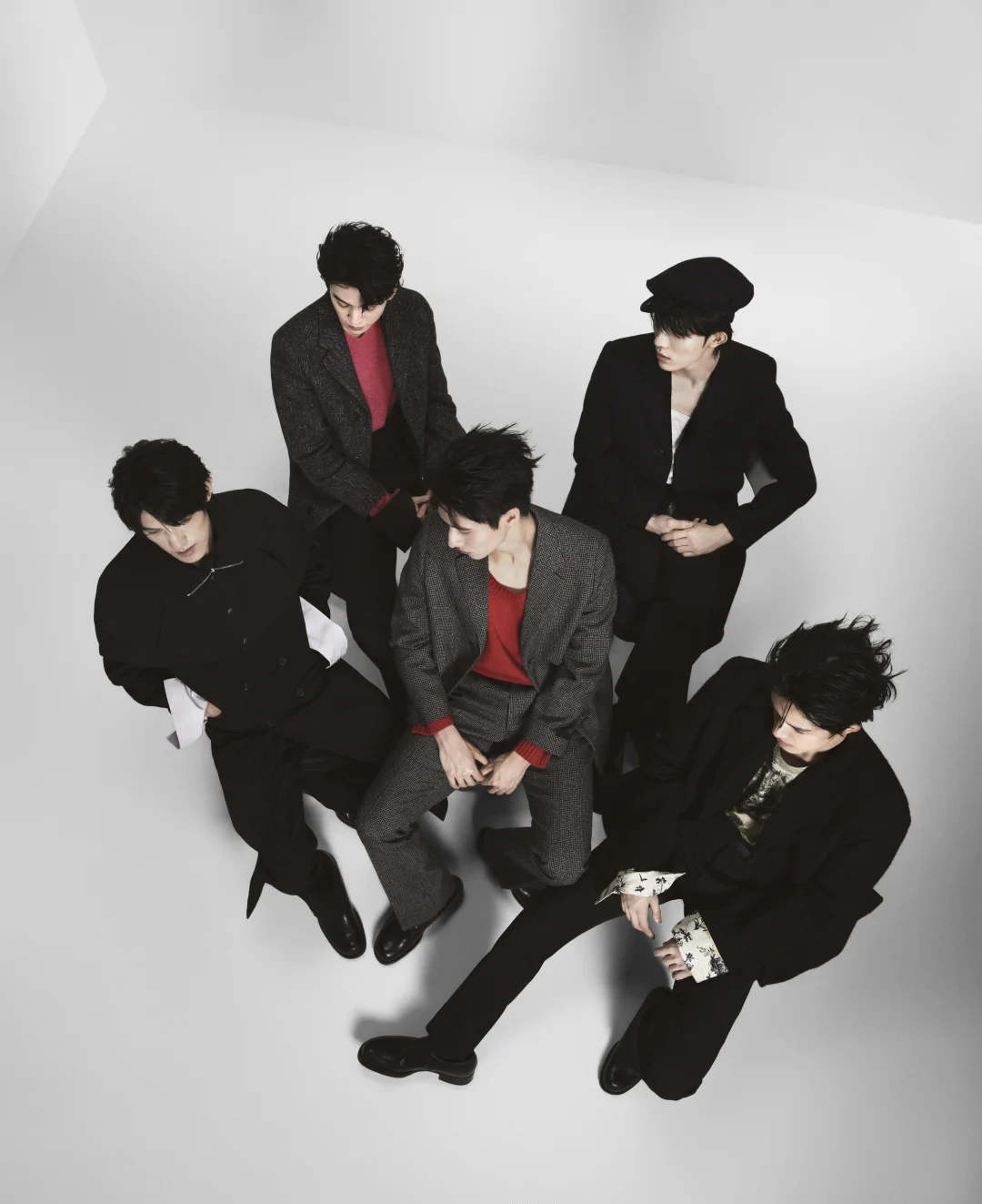 TOP登录少年团全员官宣Prada品牌大使！