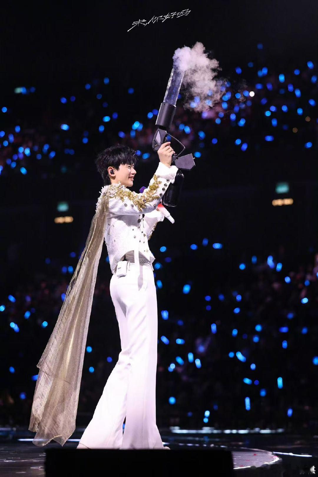 张杰列车即将停靠成都张杰列车即将停靠成都，杰哥的舞台从不让人失望，坐等炸裂开唱 