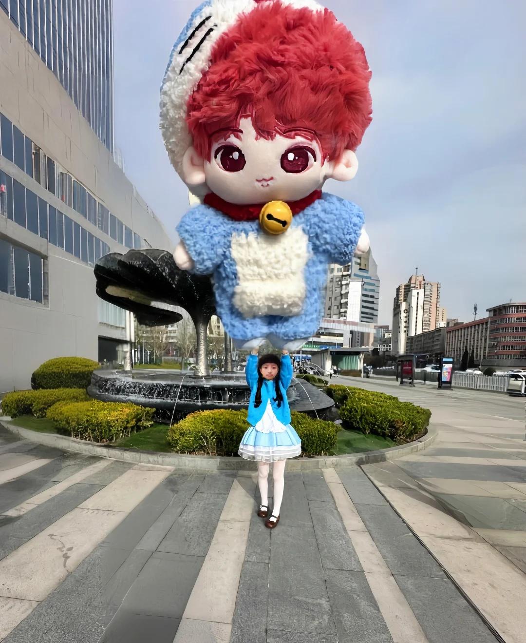 可怜天下父母心，托举小木头
哪里可以领育儿补贴穆祉丞 穆瑞恩 朝朝穆穆