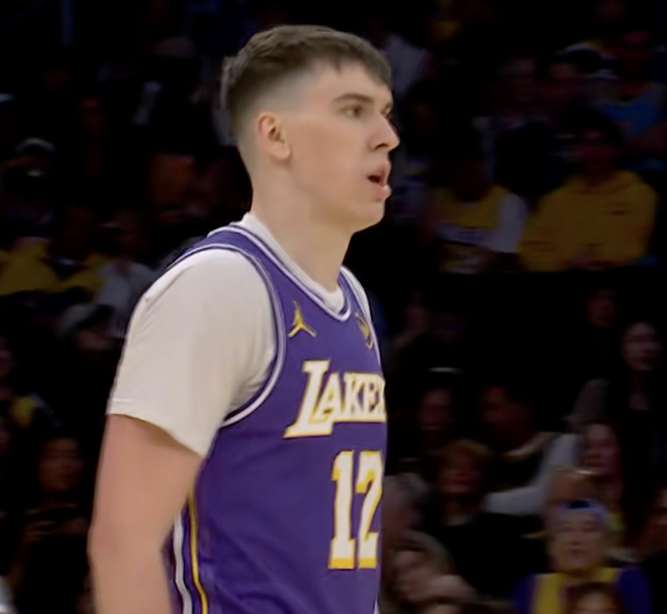 拉拉维亚，这么好的机会，你这三分...雷霆vs湖人