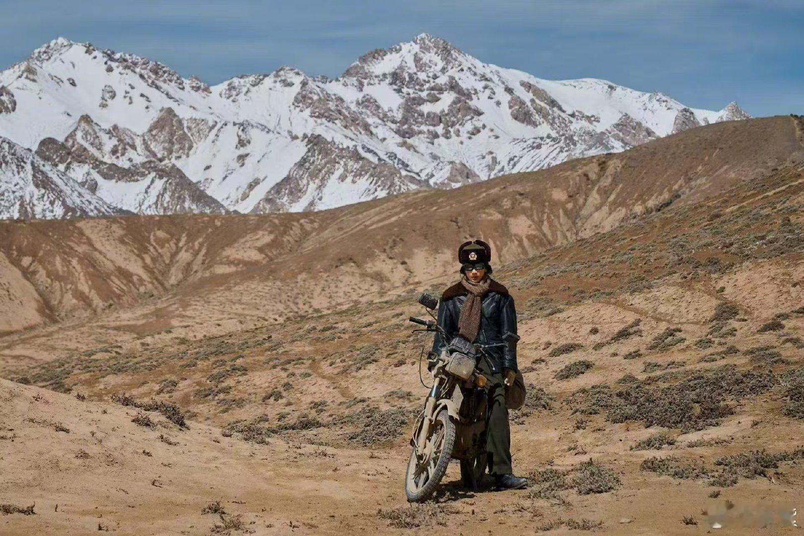 杨紫发生命树开播文杨紫白菊执着到有些轴杨紫发生命树开播文～执着到有些轴的女孩，小