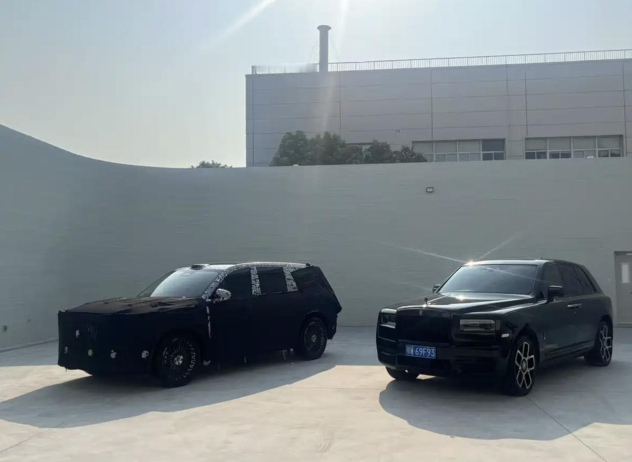 又一全尺寸SUV曝光！岚图全新大六座SUV“碰瓷”库里南？
最近大尺寸SUV是层