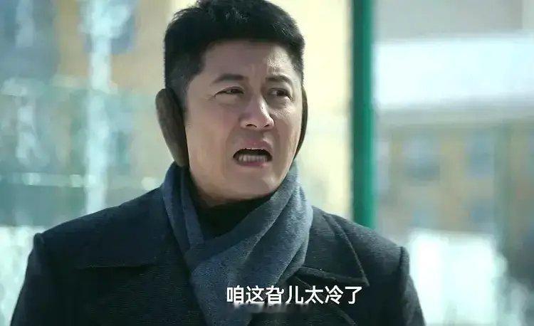 在《漂白》里，石毕处于一半现实一半梦的状态，正因如此，才做出了诸多自相矛盾之事。