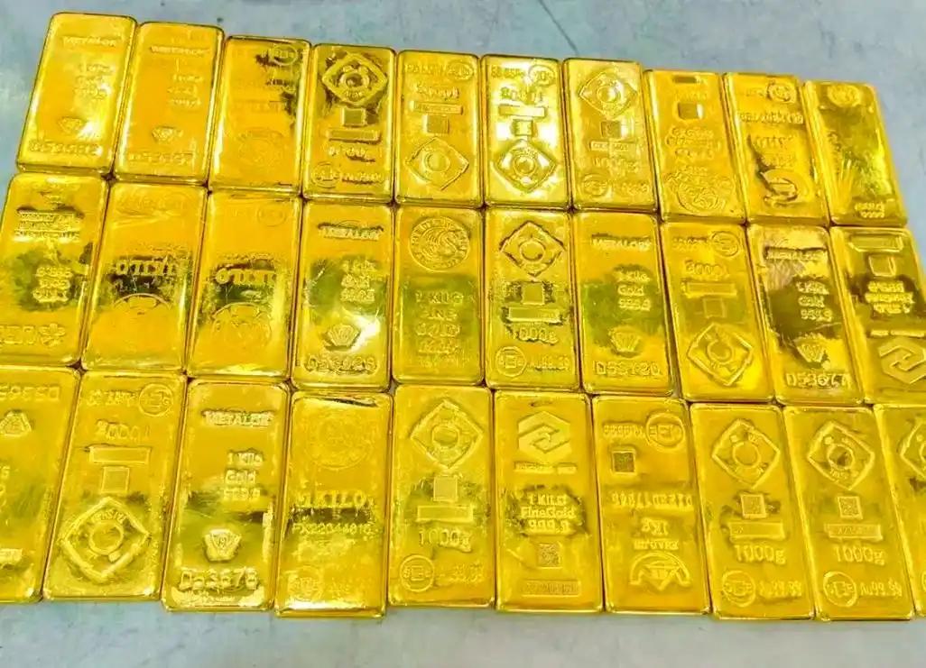 全球央行在抛售黄金吗？黄金的长期趋势看什么？
黄金从三月初以来跌幅接近百分之十五