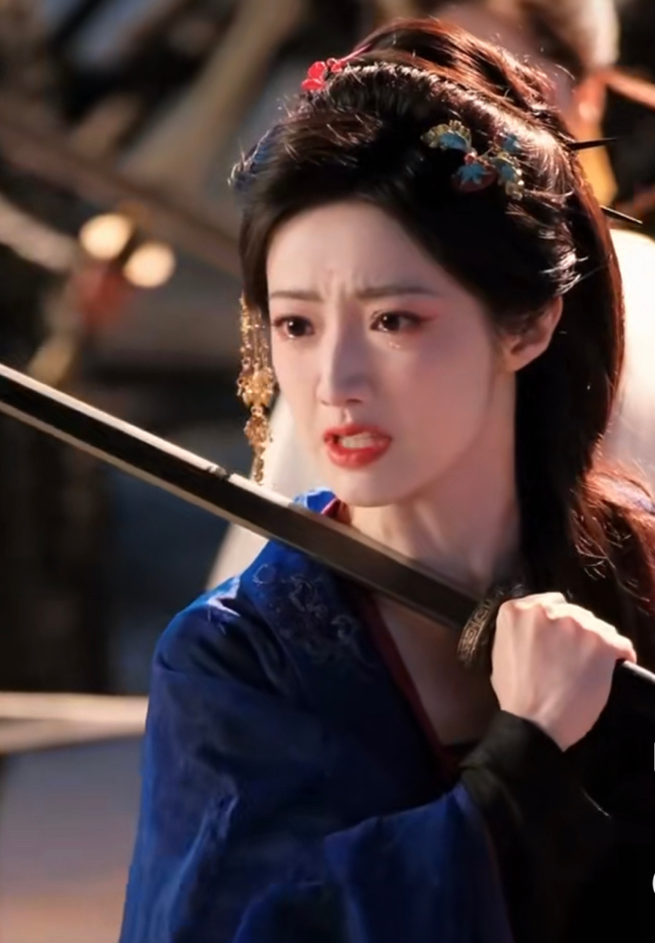 黄羿《归鸾》刀架脖子上哭戏路透，感染力绝了！ 