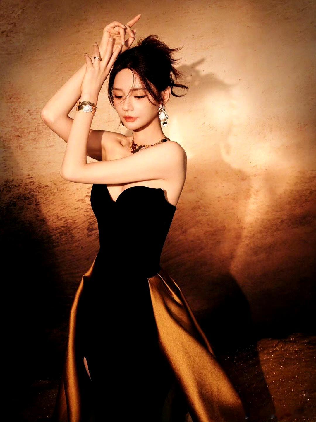 沈梦辰一生要出片的中国女人沈梦辰发图也得修两小时湖南卫视跨年演唱会 原来女明星和