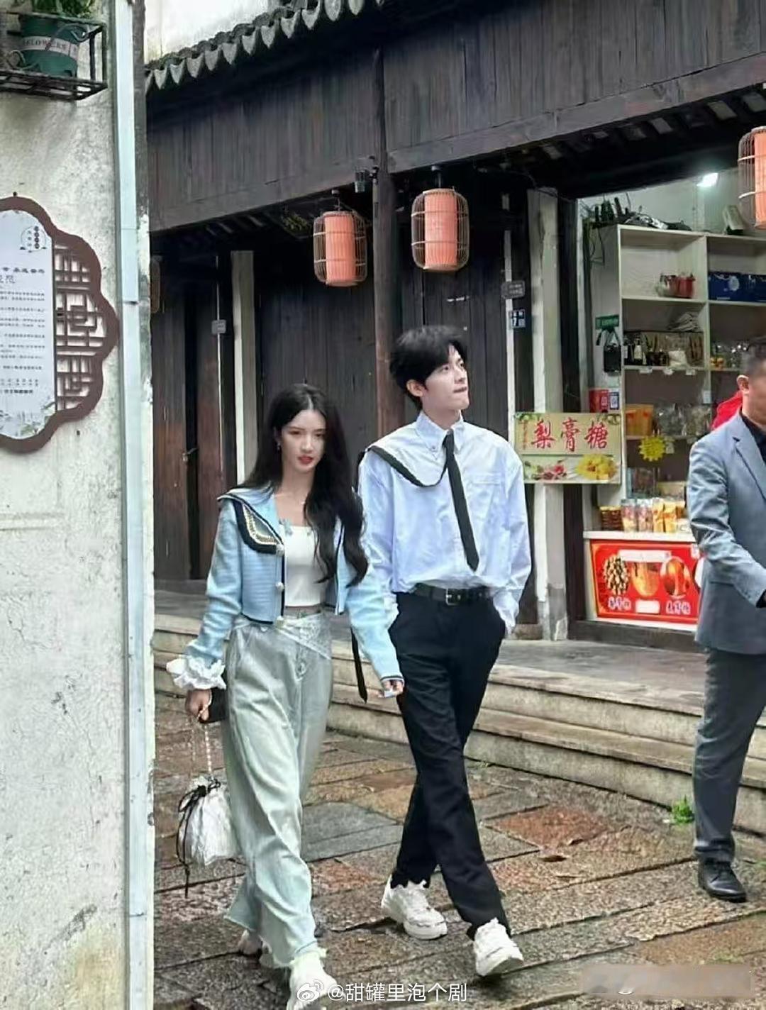 《难哄》拍早啦，这才是我理想中温以凡和桑延的样子，太贴合我心中所想了 