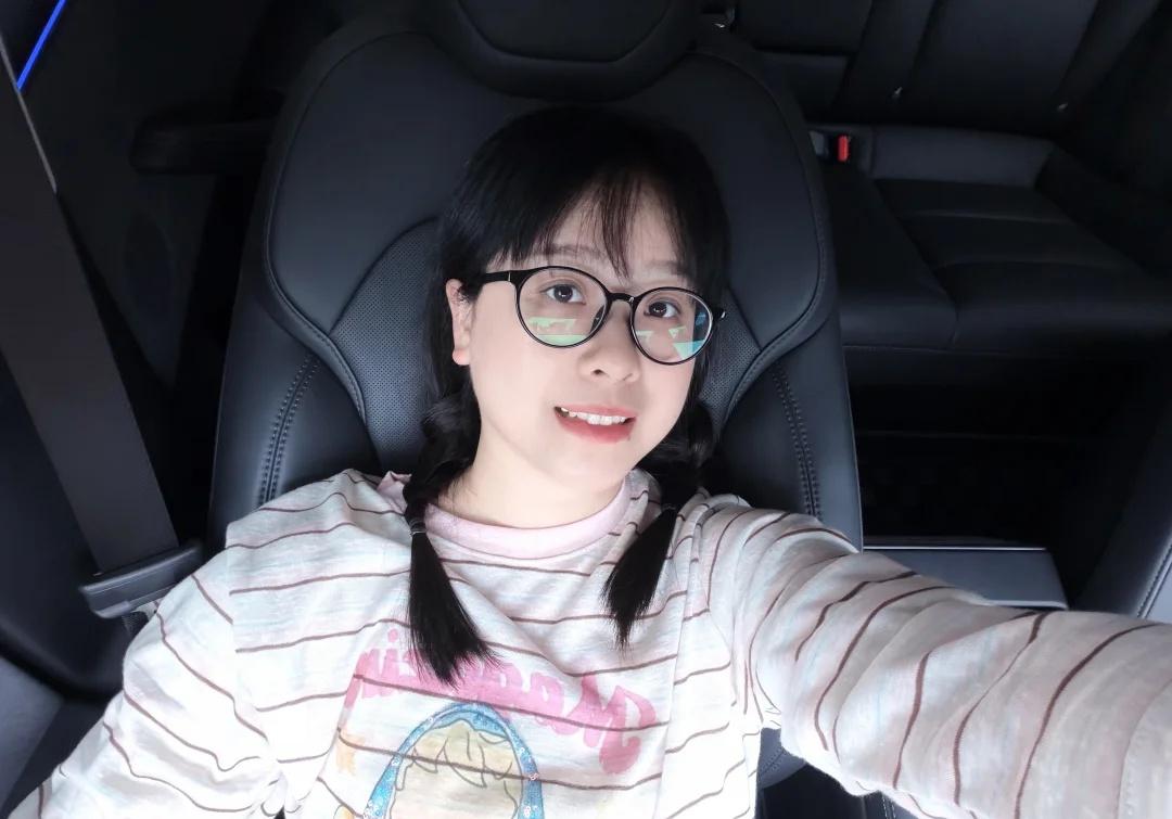 闷热🌧️
今天的武汉好闷热哦～
闷热的天气 注意防暑降温 透透气放轻松