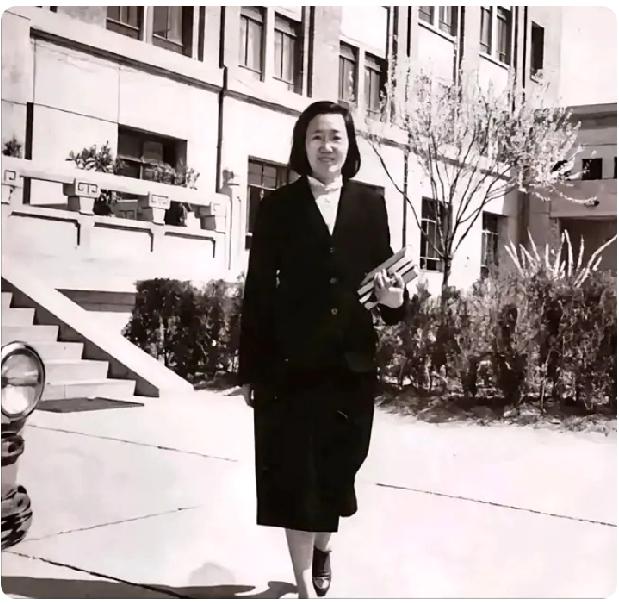 看过《国家命运》这部电视剧的人，都知道，在我国“两弹一星”研制的科学家里，有个叫