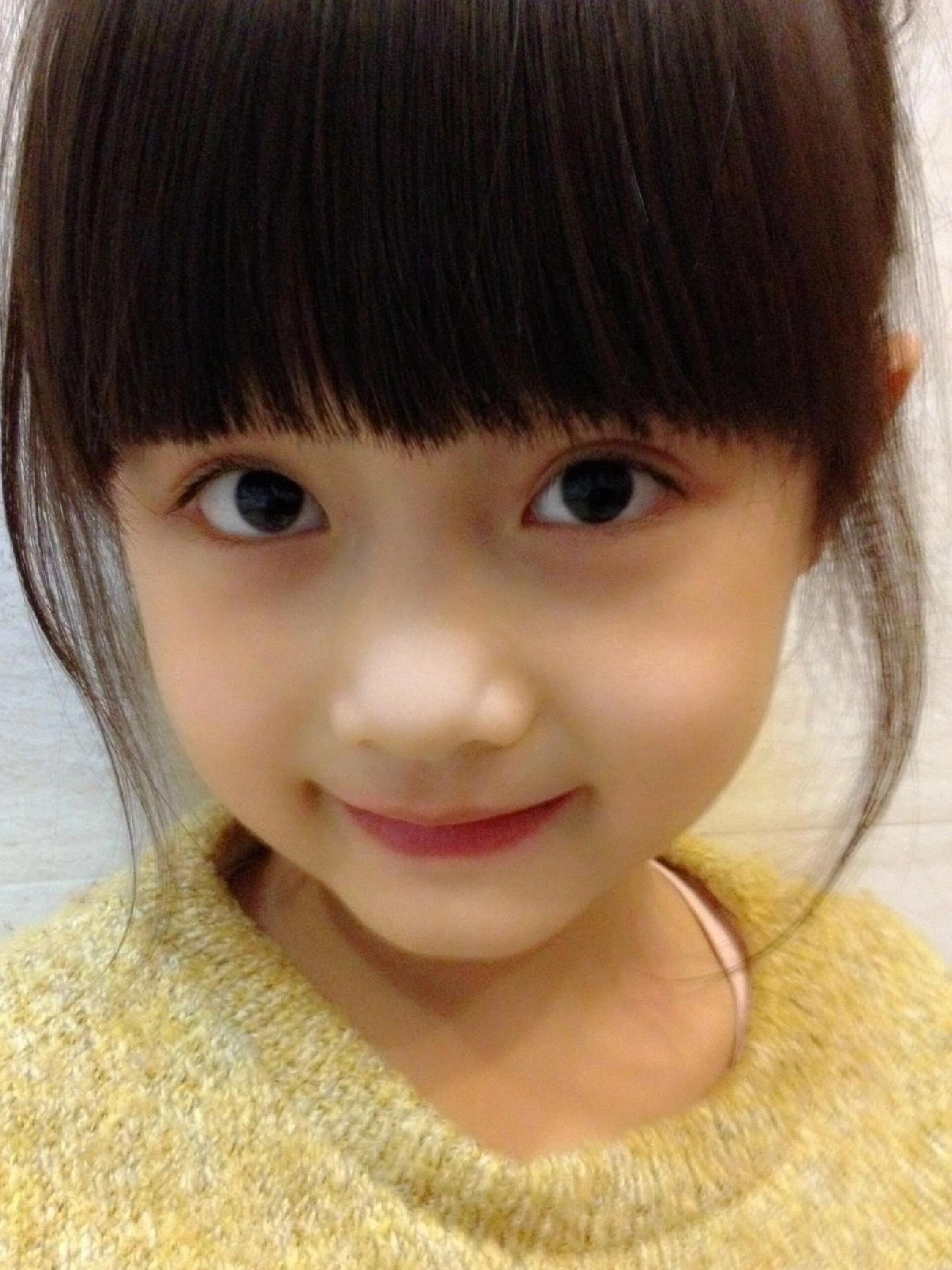 甄嬛传吻戏最多的演员长大了现在纪姿含都亭亭玉立，从荧屏小团子变成清秀少女，一路被