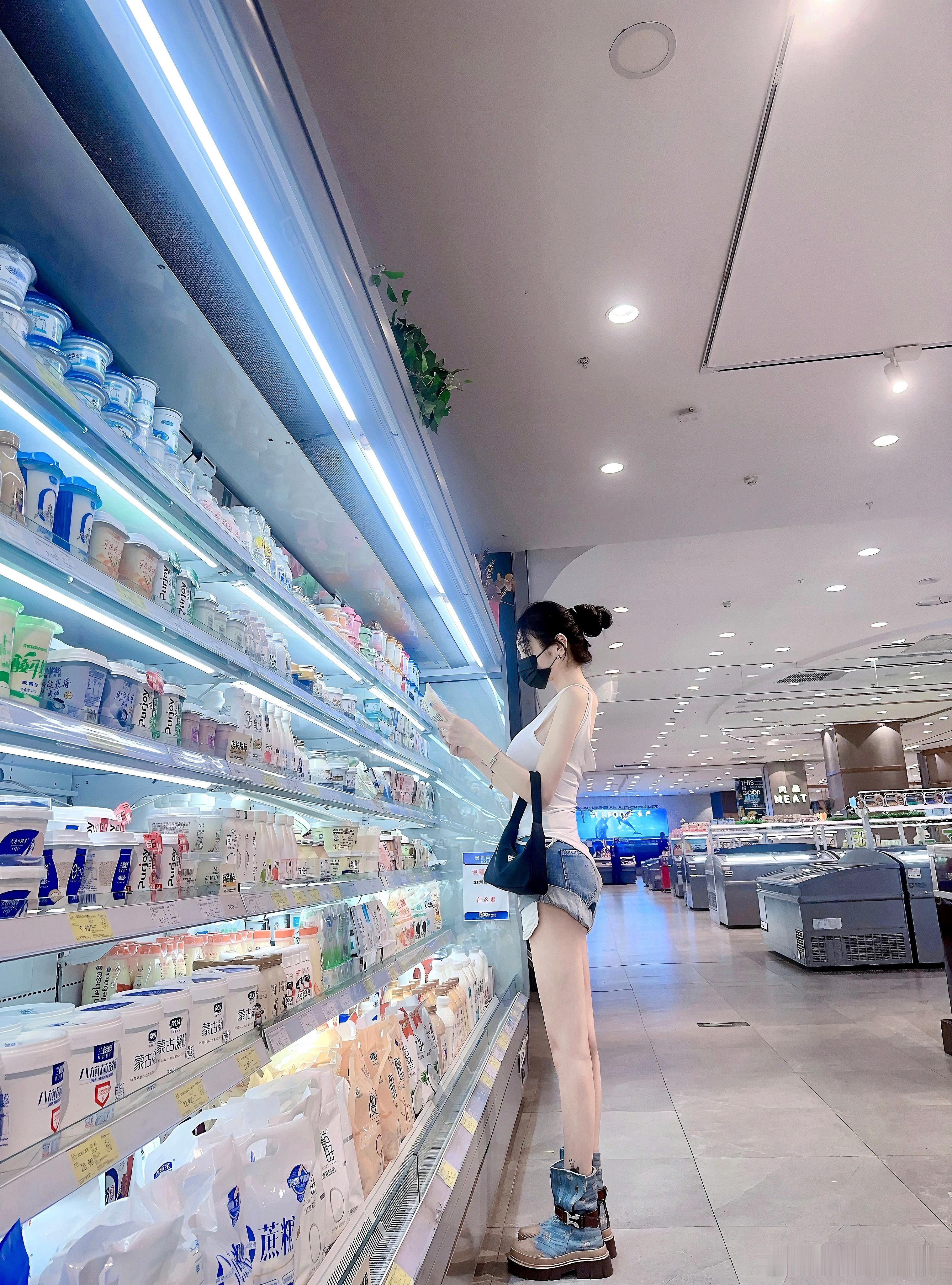 接受所有人短暂性陪伴🌻 ​​​