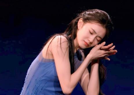 作为全国人民除夕夜最大的娱乐盛宴，央视春晚每年都提前几个月精心策划准备筛选排练，