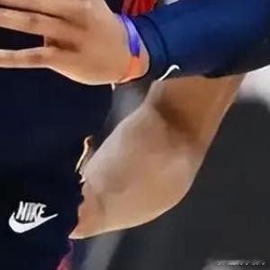 5月14日08：00，NBA季后赛活塞和骑士的系列赛来到了天王山大战，前四场比赛