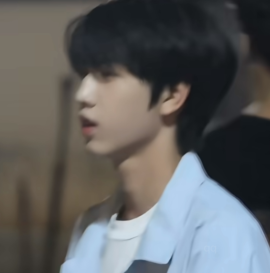 张桂源～ℑ•₊˚ 🖤⋆ ✩模糊～低饱和ʚ₊✰‧˚ 