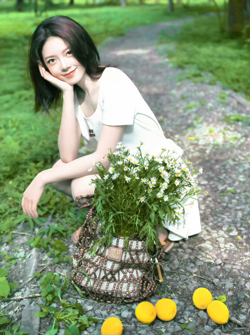 赵今麦赵今麦徐迟 🍒赵今麦无可替代“我的眼睛是一台相机📷 我已爱的名义记录你