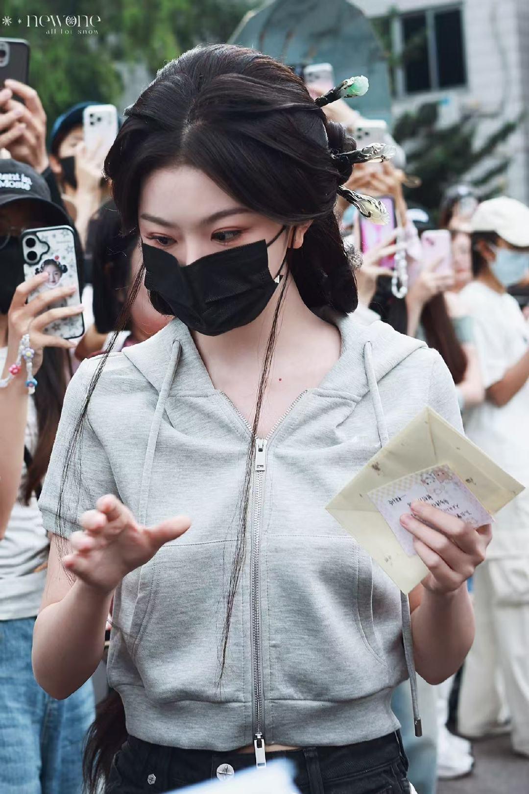 孔雪儿天行九歌妆造孔雪儿紫女妆造期待孔雪儿紫女[给你小心心][给你小心心] ​ 