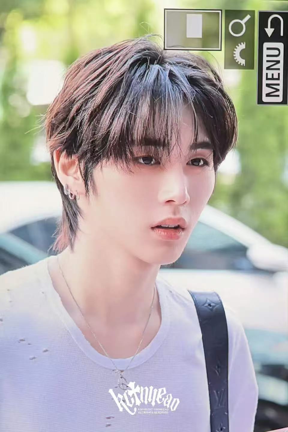 韩东旼怎么和颧盛时期的朴成训一模一样 ​​​