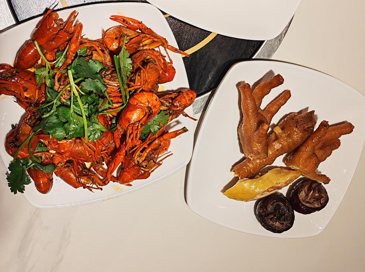 快来看看我新换的主页背景吧