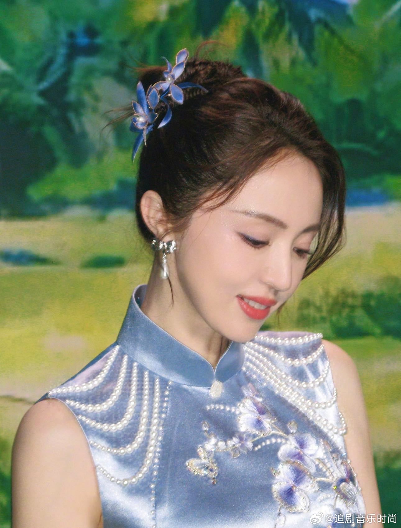 董璇希望和伴侣有私人空间我们的爸爸两个人的烟火，也要留一个人的星空。有边界感的爱