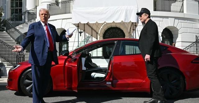 美国这就开始“偷”中国技术了，特斯拉前高管，拆了很多中国车，大受启发。11月27