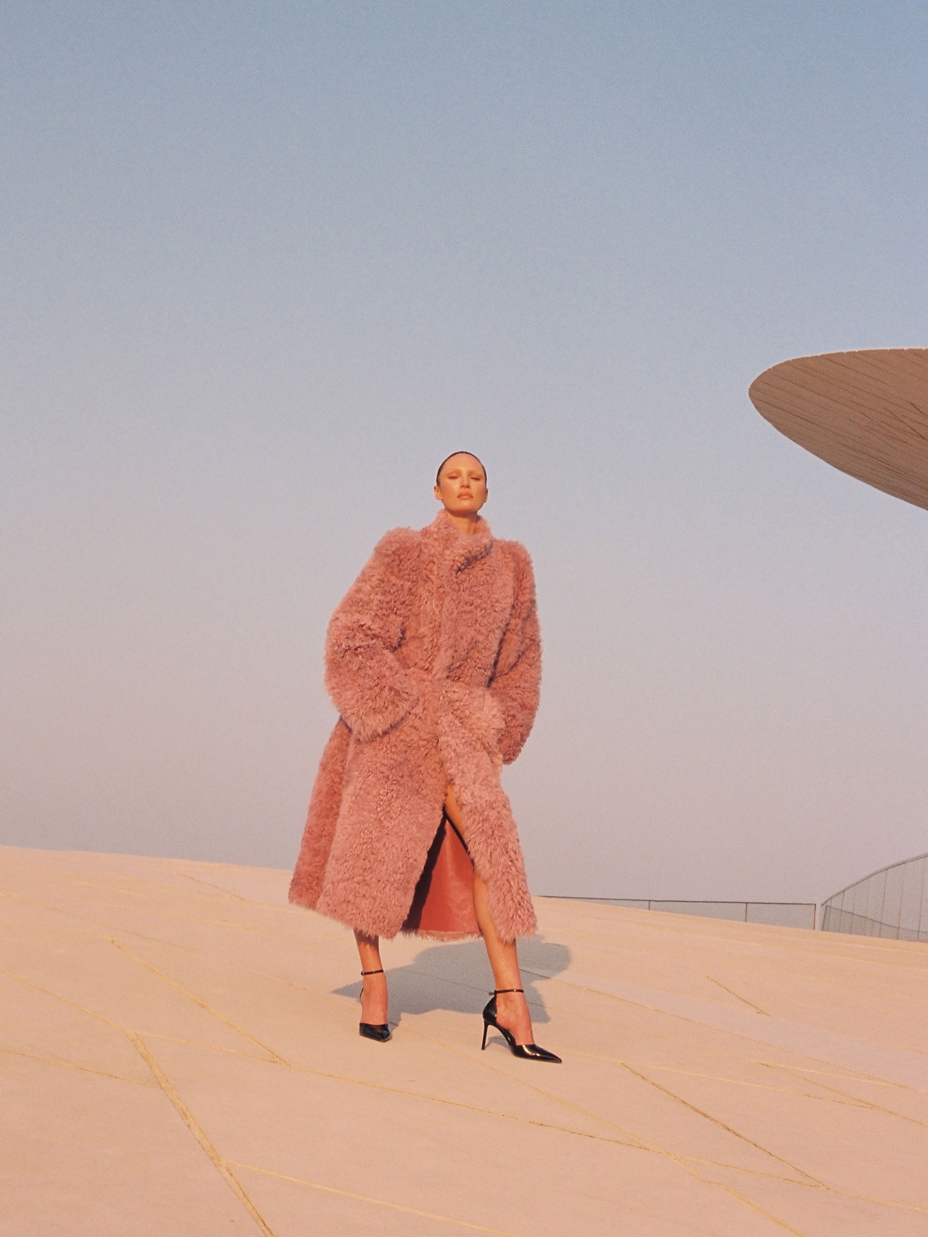 MÔNOT Fall/Winter 2026 campaign摄影：Davis 