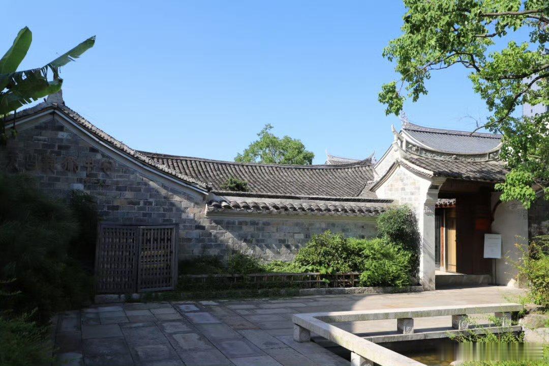 【传承是未断的弦台州老街这座小院绵延出百年琴脉故事 】台州椒江，是新浙派古琴开创