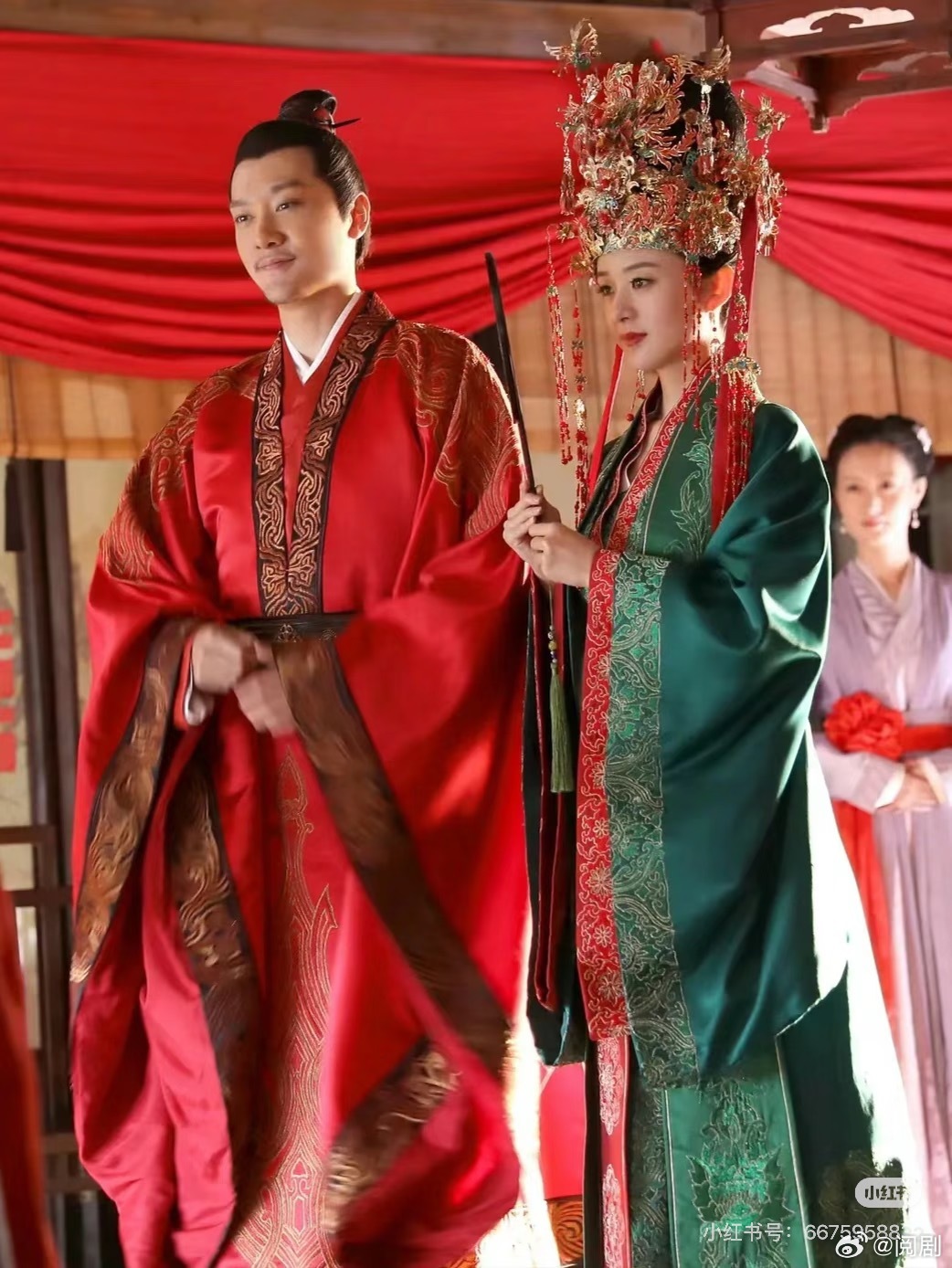 何与这段我在知否顾廷烨身上见过百花杀 何与把萧华雍小心思演得淋漓尽致，故意和旁人