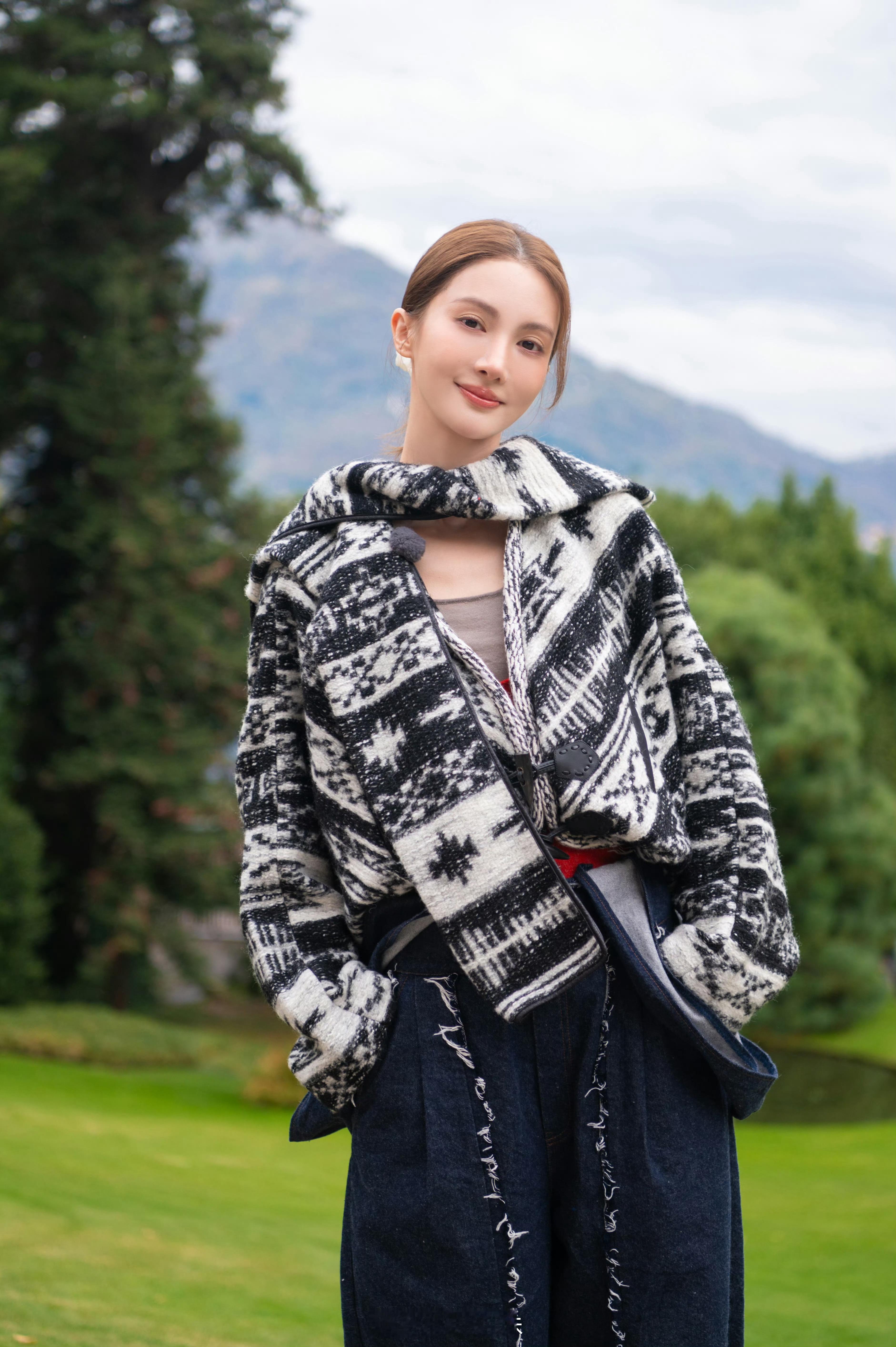 狗仔回应金晨肇事逃逸被罚1500元 今天，有关部门明确了金晨没有违法的事实，只是