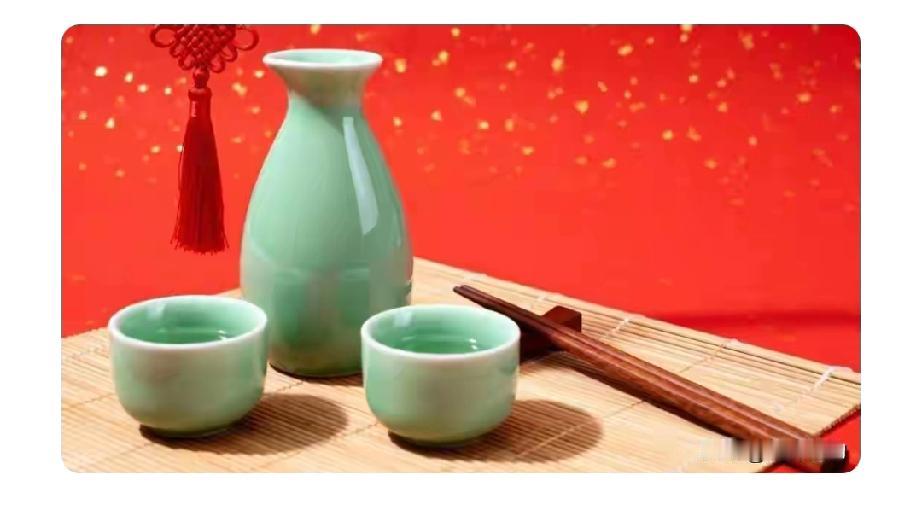 网上买酒便宜，主要有两大原因。一是线上卖酒没有店面费用，实体店要承担房租、水电费