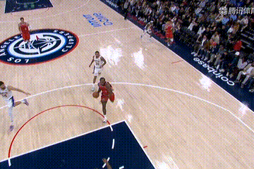 斯马特：“伦纳德那次冲撞让我喘不过气来，但我就是这样的人，我为了球队的利益牺牲自