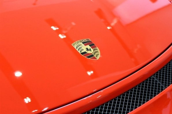 多家保时捷4S店被曝经营异常【郑州市中原保时捷中心人去楼空，贵阳也有保时捷4S店