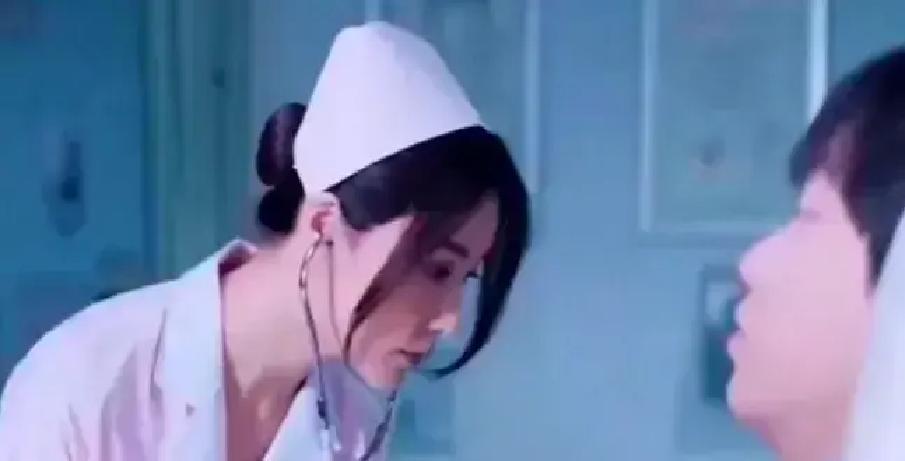 一个男大学生每个月去捐精三次，觉得既能帮助别人，又能挣点生活费。谁知道有一次，负