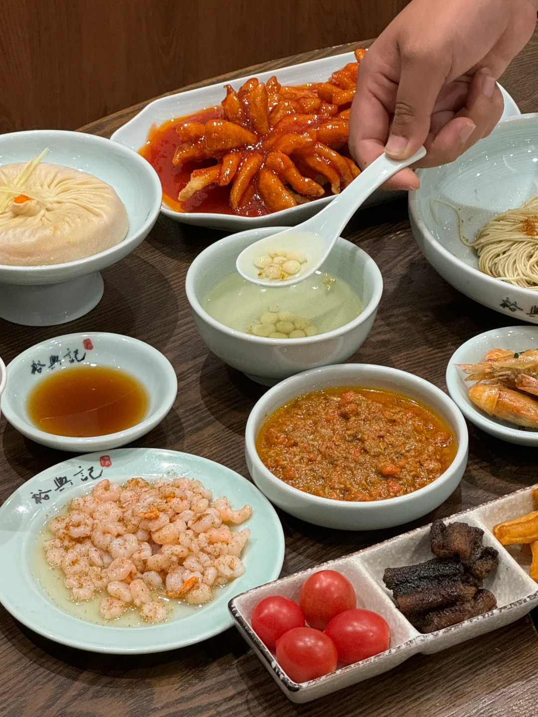 上海吃到人生蟹黄面！不吃等于白来！！