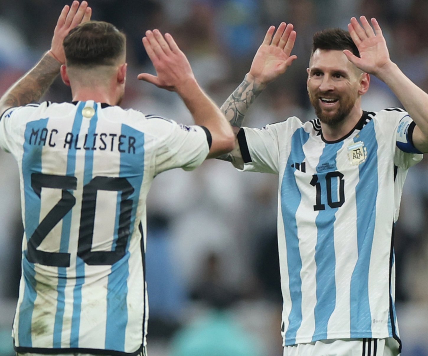 🗣️你没听说利物浦可能会签下梅西吗？麦卡利斯特🎙️：“说实话，我不记得了。或