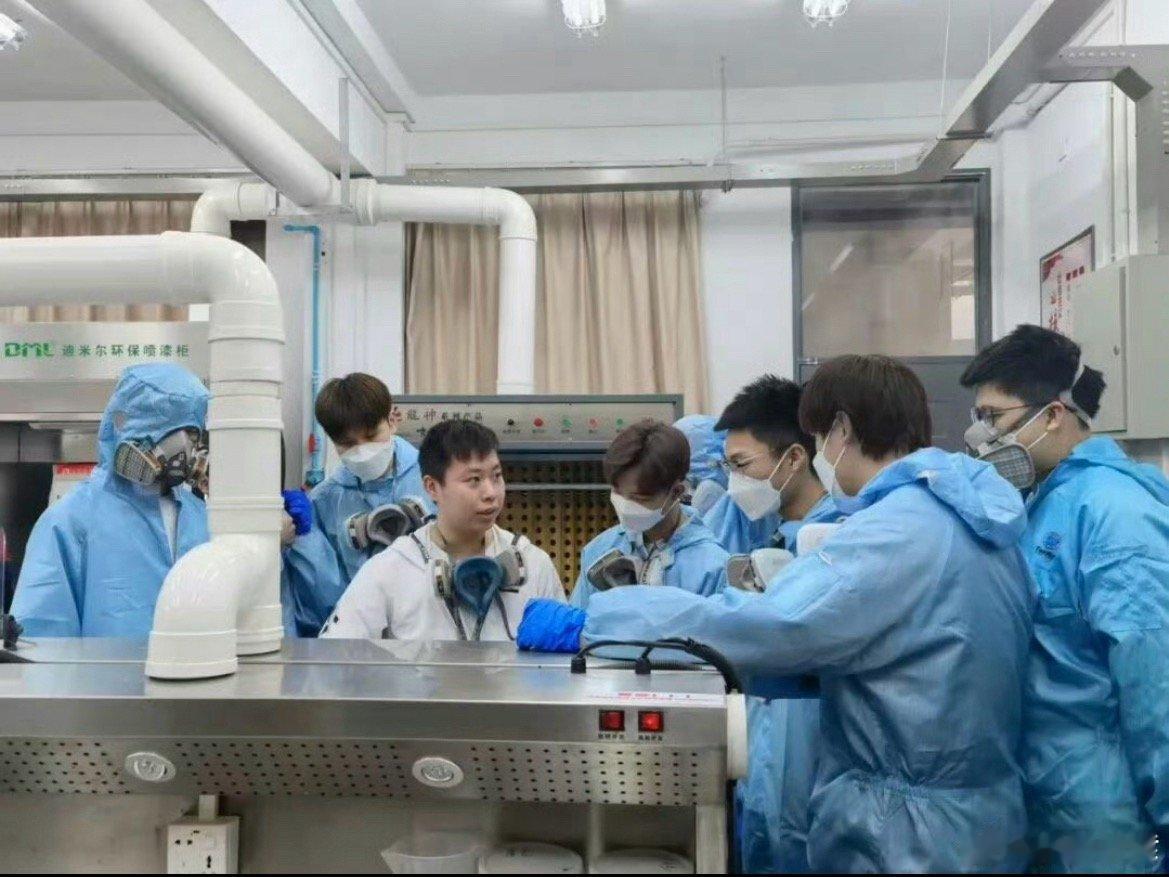 台州打造汽车产业标准化育人新模式椒江助力台州职院专业入选国家级试点，定向培育汽车