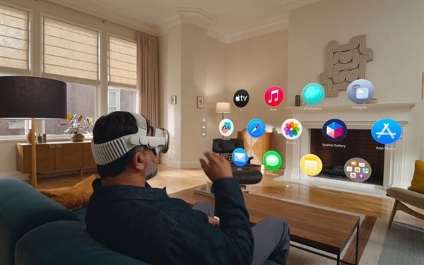 曝VisionPro产品线被砍苹果转战AI眼镜6月8日消息，产业链分析师郭明錤确