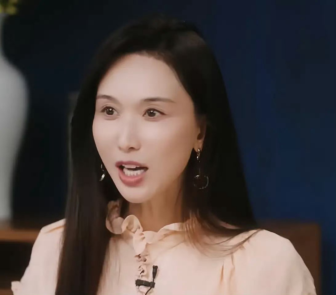 林志玲 医美林志玲 脸 差点没认出这是林志玲，志玲姐姐的脸怎么了？ ​​​