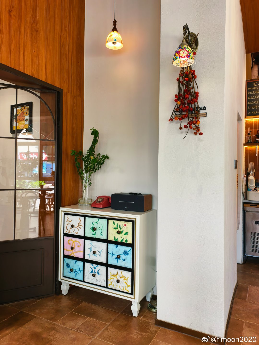 美食中山 可能是西区出品最正的咖啡店——街角咖啡，西区翠景老店🕐，分店开在东区