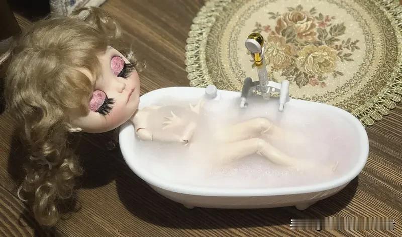 童颜情趣娃娃现象挑战公序！“童颜”情趣娃娃竟能在电商平台公开销售！澎湃新闻调查发