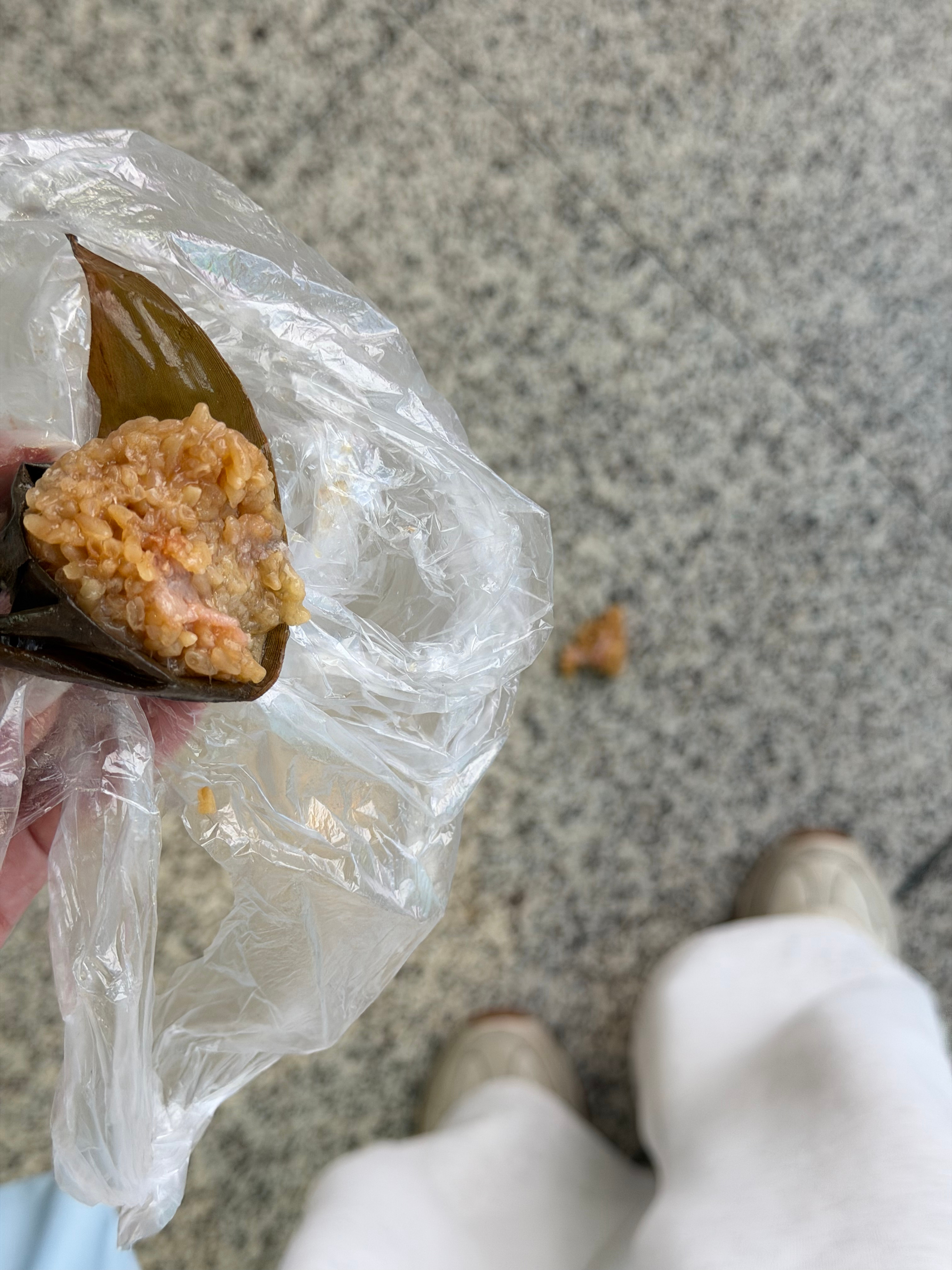 黄岩  第一口地板先吃 