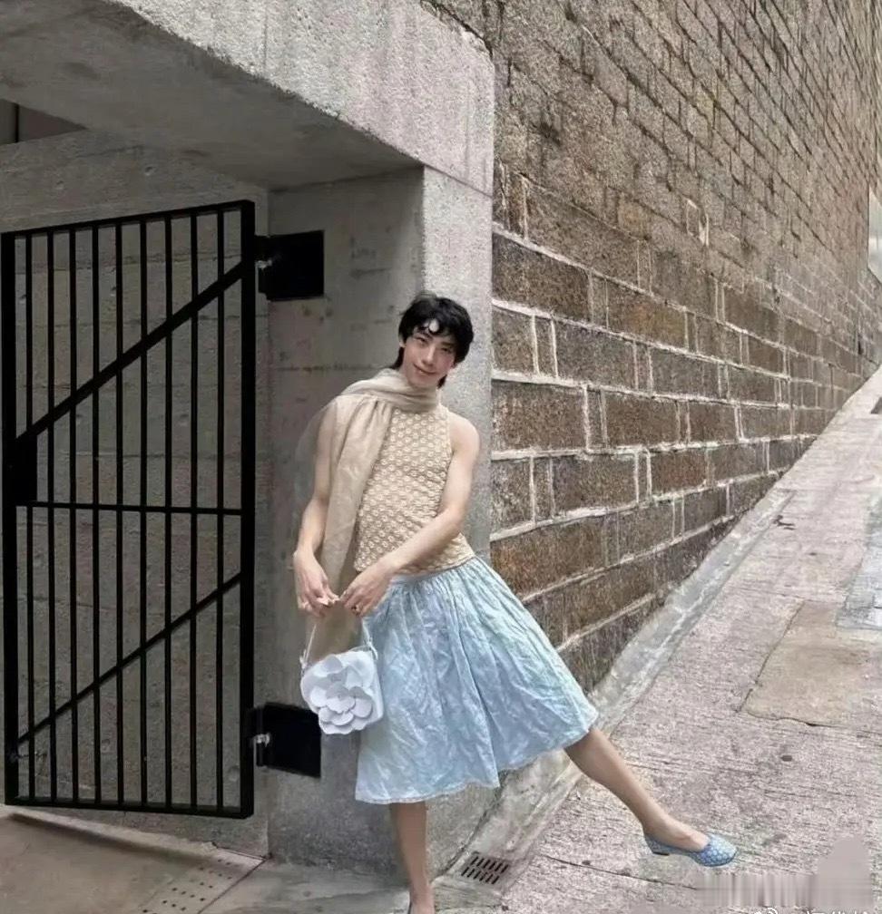 伊能静的儿子，是不是有点儿太自由了